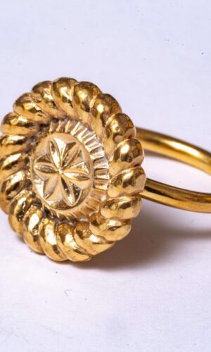 Inel Sase mari si sase zari din argint aurit